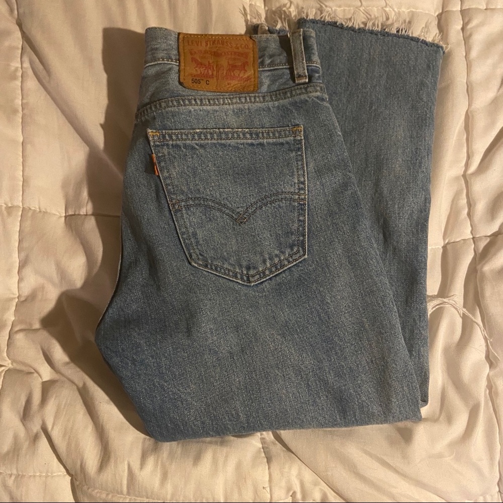 Levi’s cropped high waisted jeans